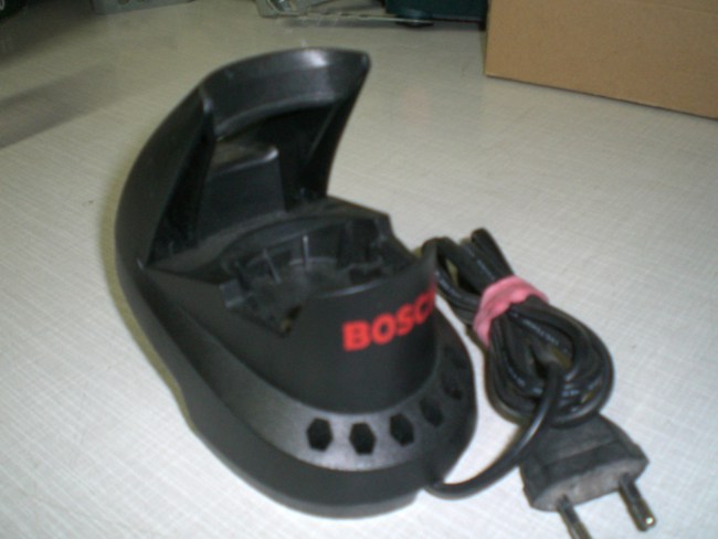 bosch psr 10 8 li netzteil